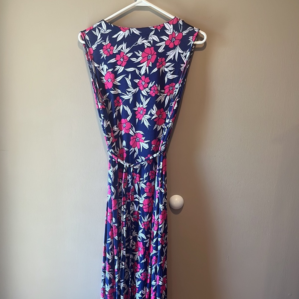 Liz Lange Super Soft Maxi Dress!!! Gorgeous Floral Print in Excellent Condition - Picture 5 of 5